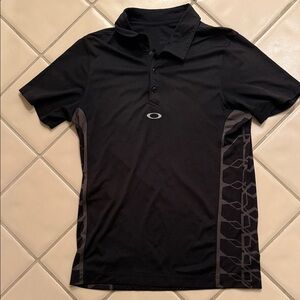 Oakley Large Hydrolix Men's Black and Gray Polo Shirt 3 snap closure Vented SS
